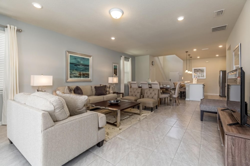 Bright Elegant Home at Solterra Resort Sol103 - photo 3