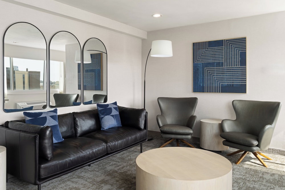 Holiday Inn Sioux Falls City Centre by IHG - photo 11