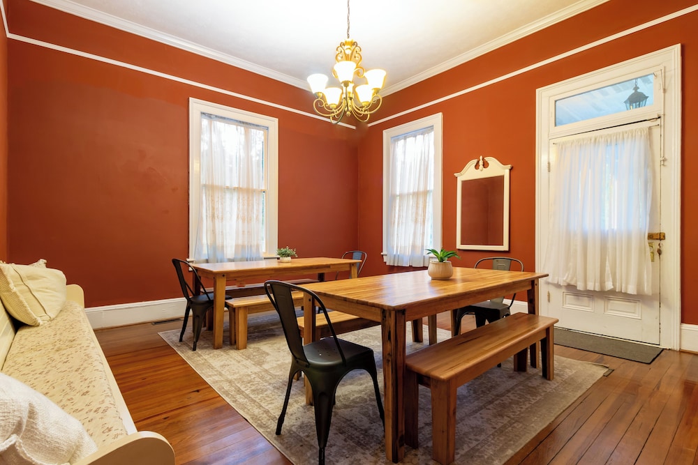 Goldfinch Mansion Historic Luxury on the Park - photo 34