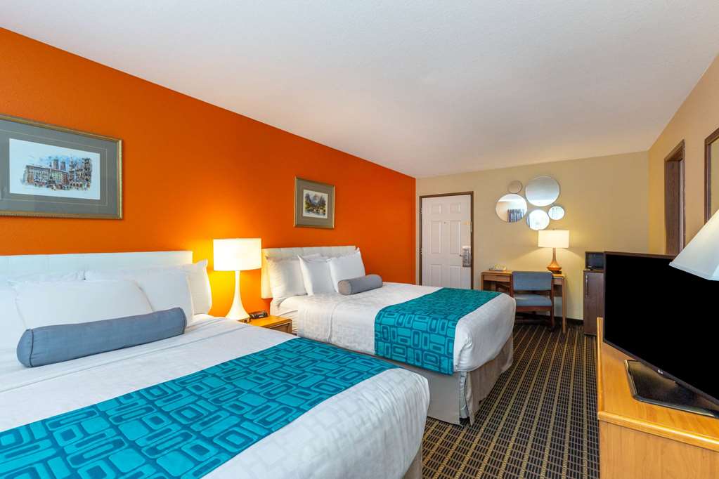 Howard Johnson by Wyndham Leavenworth - photo 12