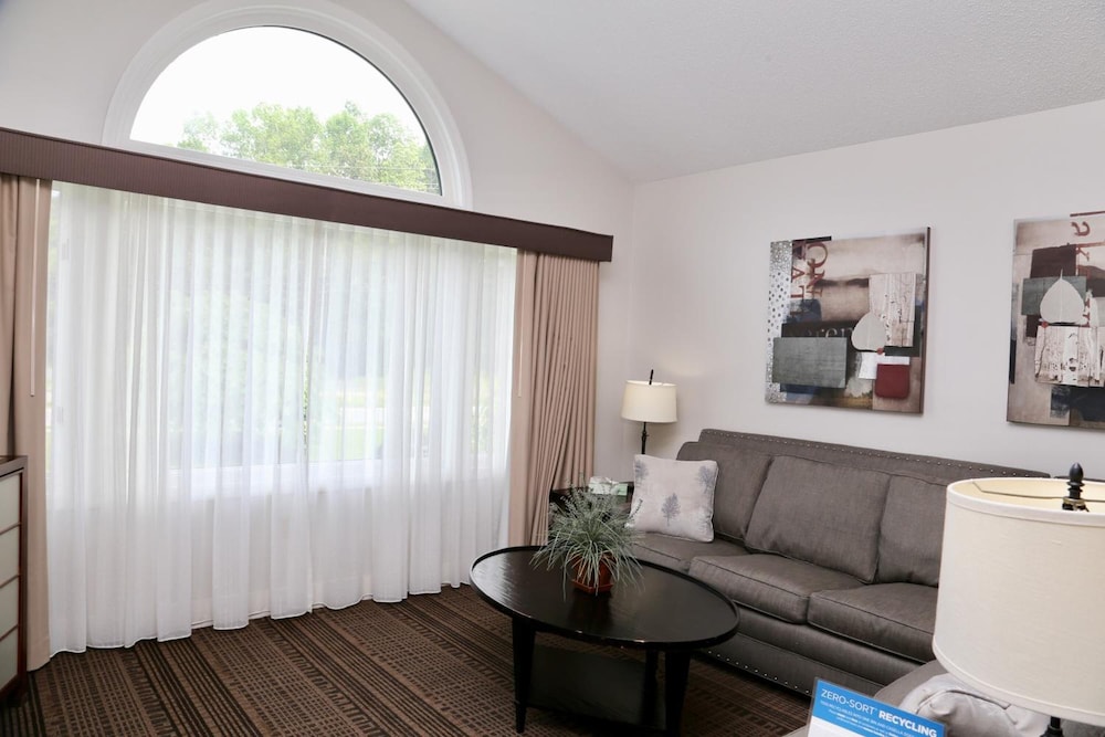 Fairbanks Inn - photo 12