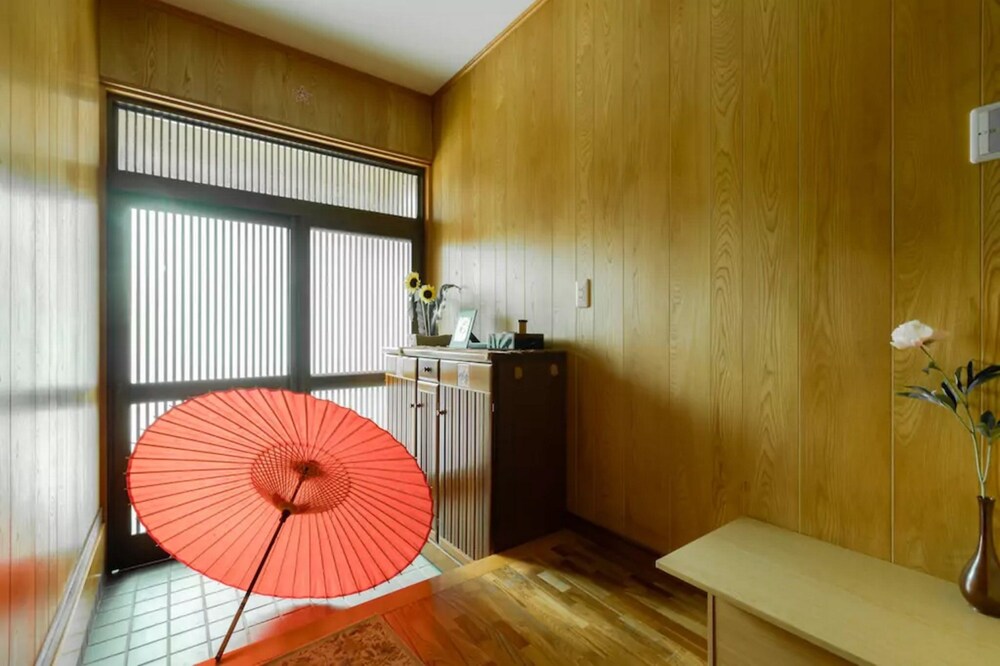 Festina Lente in Osaka, Japan