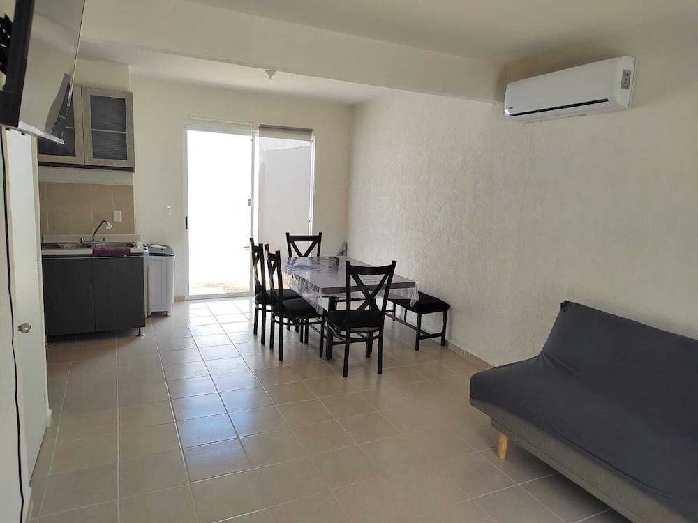 Elizabet Hernandez — Cancun — photo 4