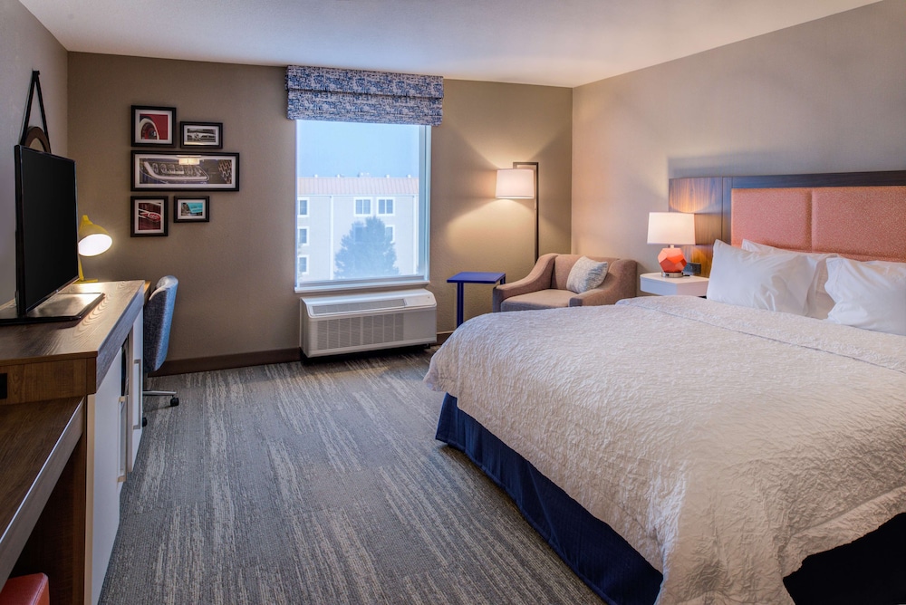 Hampton Inn & Suites Wixom - photo 7