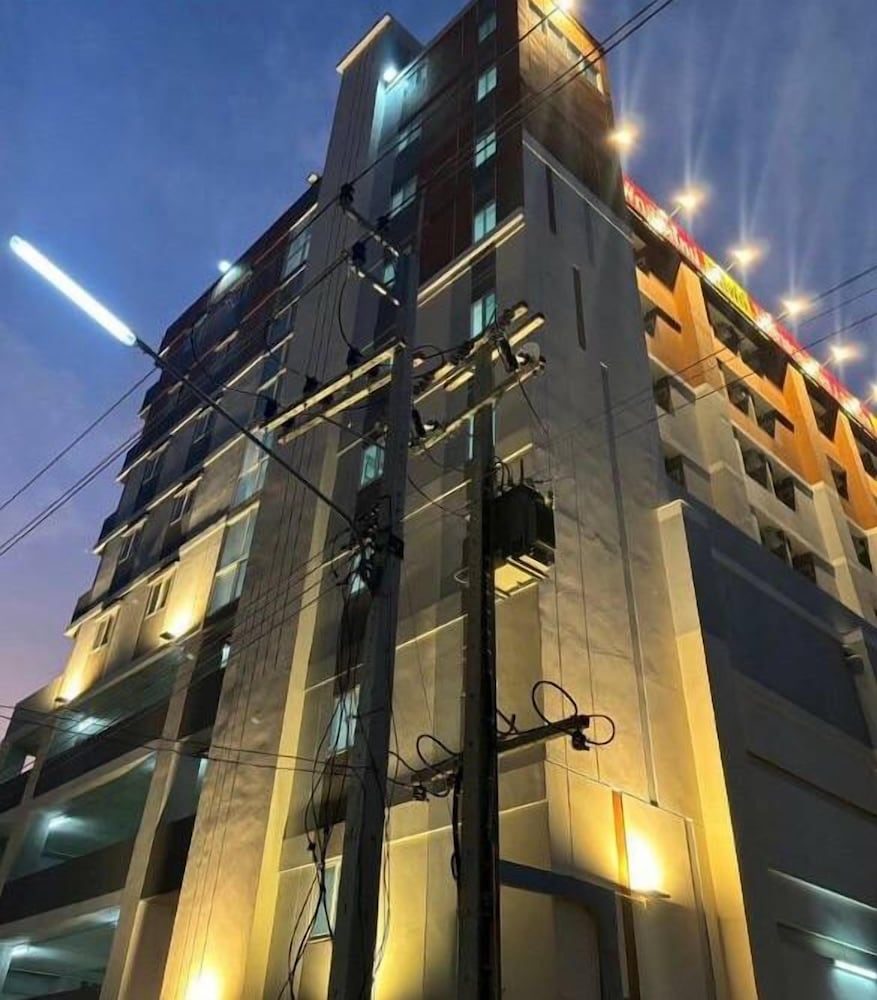 At Samutsakorn Suansom — hotel in Samut Sakhon