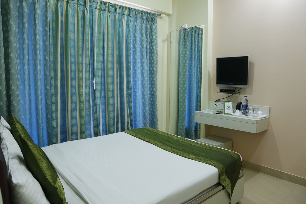 Seven Serviced Apartment Bandra