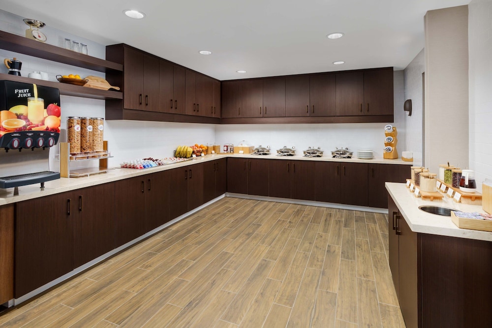 Residence Inn New Haven Hamden - photo 27
