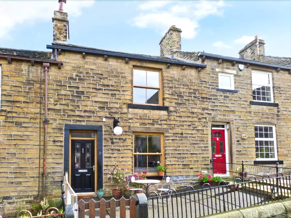Chapel View — 4-Star Luxury Hotel in Haworth, United Kingdom