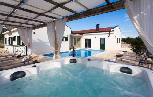 Beautiful Home In Lovrec With Sauna — 5-Star Luxury Hotel in Lovrec, Croatia