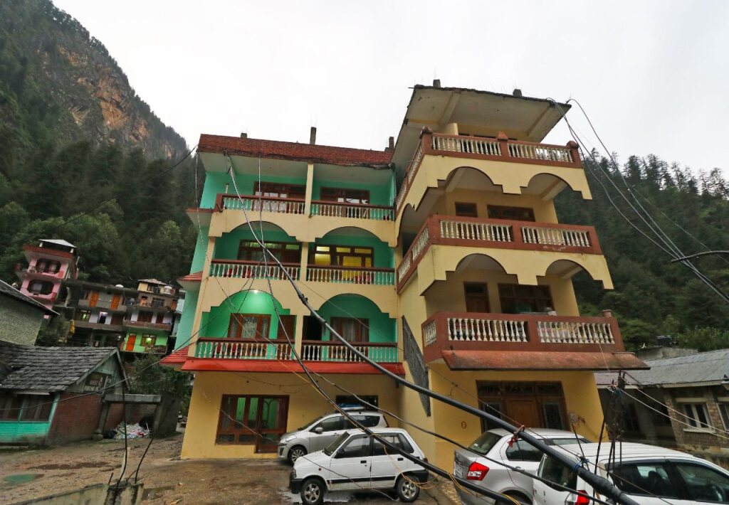 Hotel Shivalik - last minute hotel in Manali