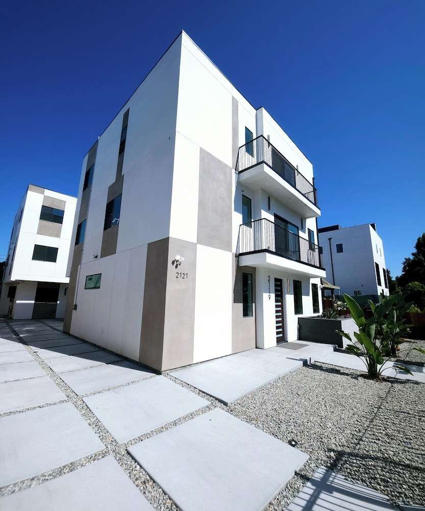 West View - photo 6