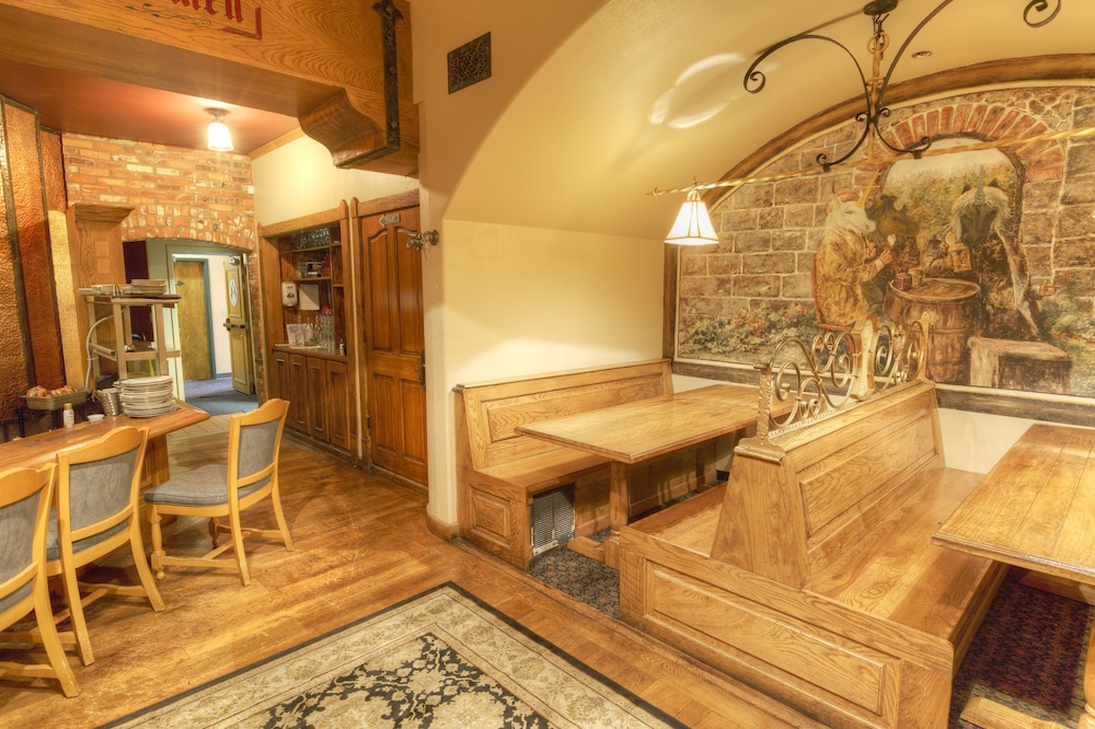 Montvale Hotel - photo 131