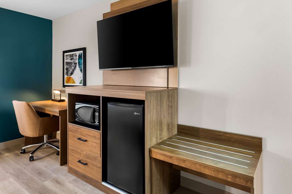 Best Western Plus Fenton - photo 14