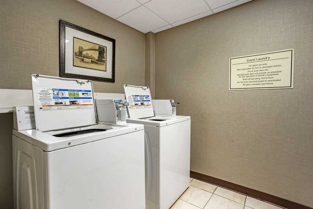 Best Western Plus Kingston Hotel And Conference Center - photo 12
