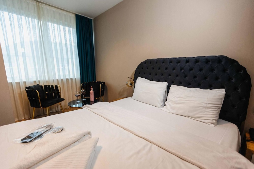 Lina Suit Hotel — Istanbul — photo 2