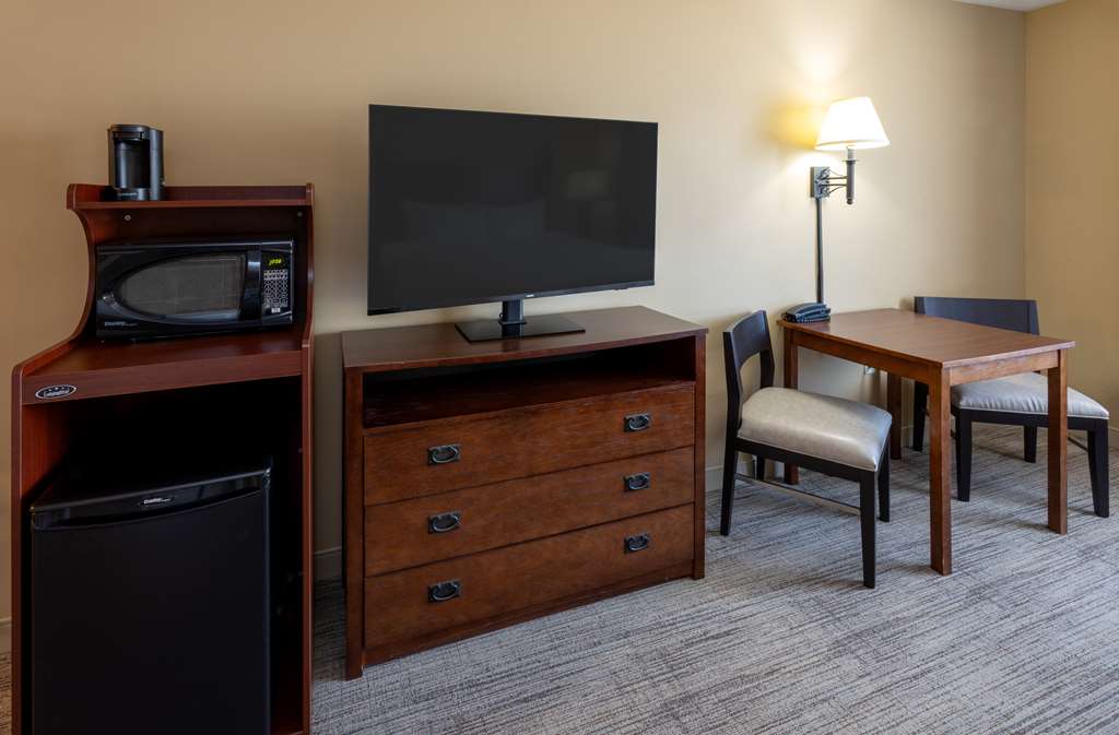 Grandstay Hotel And Suites Luverne - photo 11