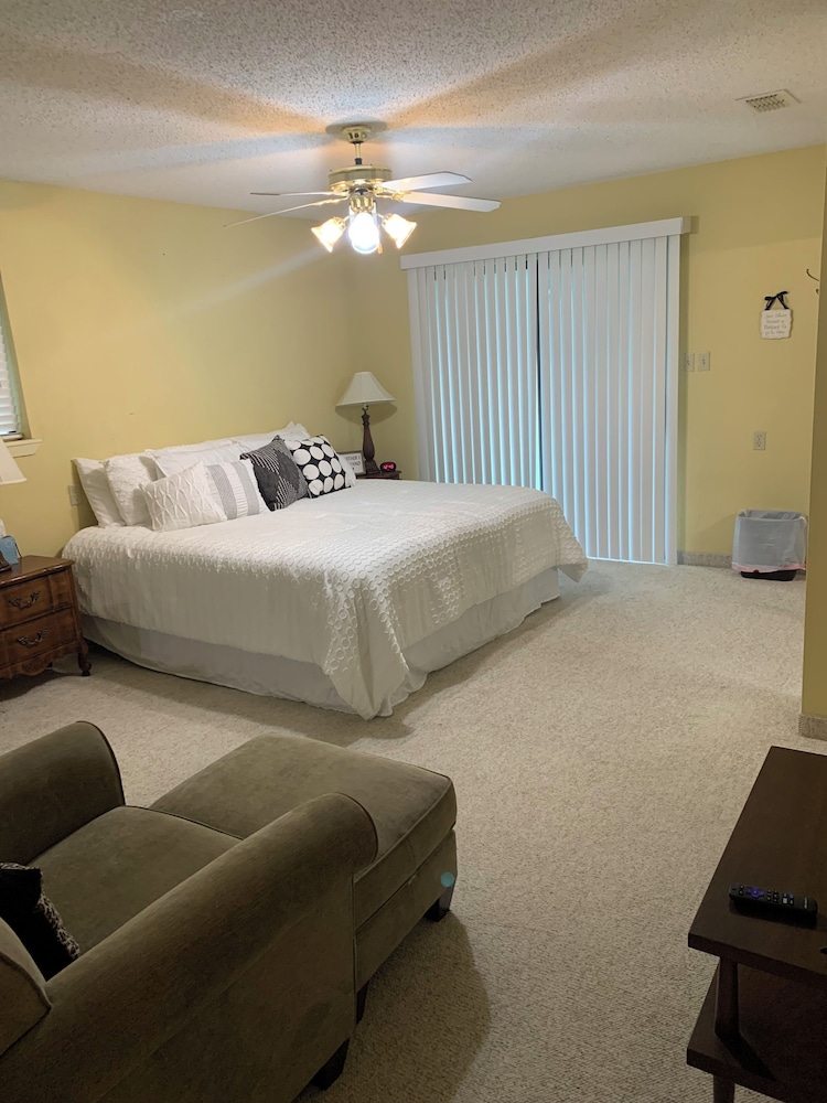 Camelot Village LLC in Harlingen, United States