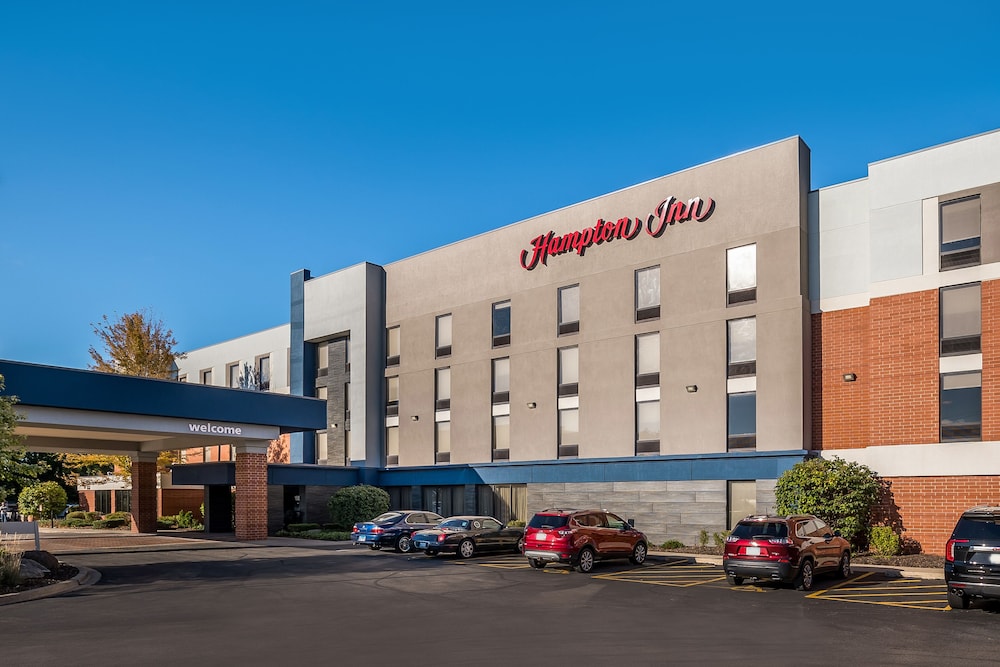 Hampton Inn McHenry - photo 46