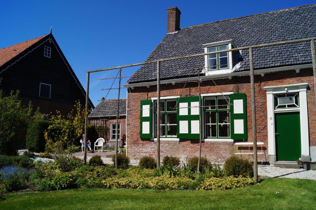 Mini Camping 't Zeeuws Knoopje — 4-Star Luxury Hotel in Aagtekerke, Netherlands