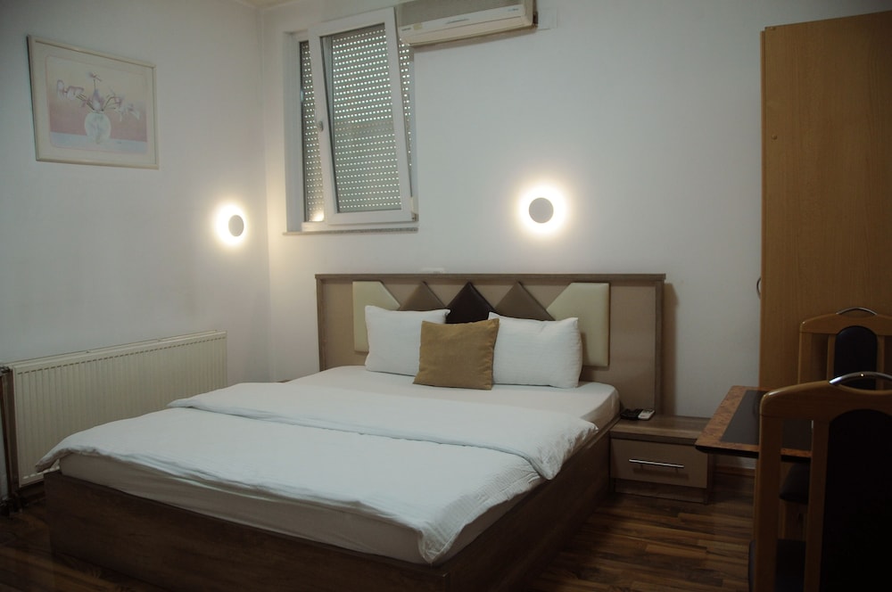 Hotel Apollonia in Pristina, Serbia