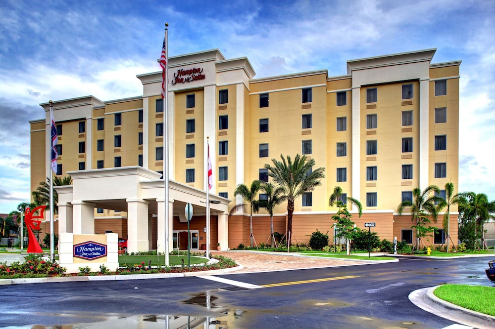 Hampton Inn & Suites Coconut Creek - featured photo