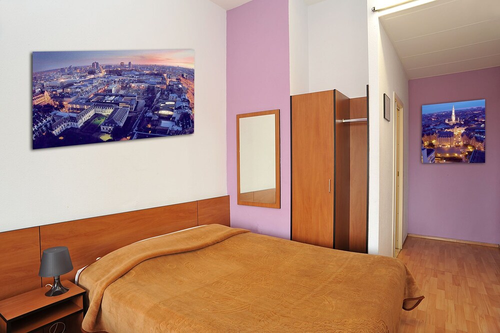 Hotel Brussels Royotel