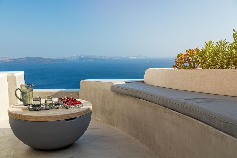 Marble Sun Villa by Caldera Houses — 4-Star Luxury Hotel in Oia, Greece