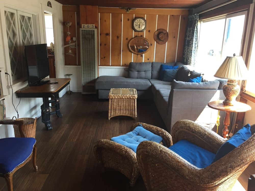 Seacrest Inn - photo 96