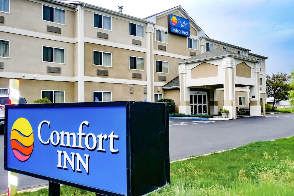Comfort Inn Medford North - photo 43