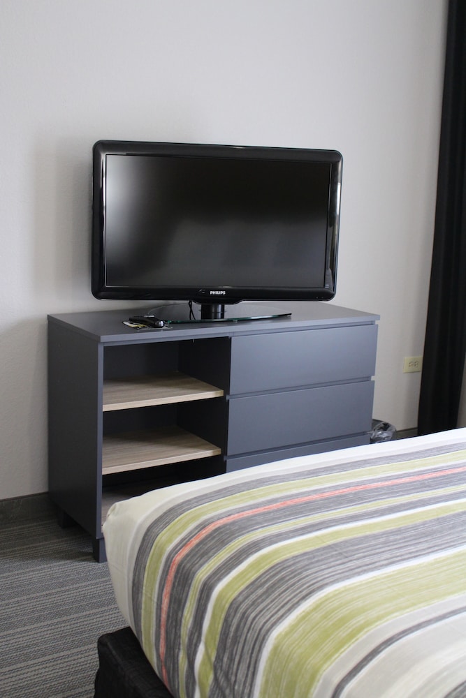 Country Inn & Suites by Radisson Romeoville I 55 - photo 26