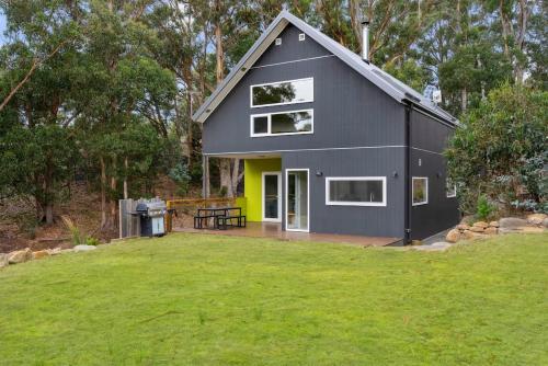 Serenity At Ridgeway Retreat Relax Hike Bike — Hobart