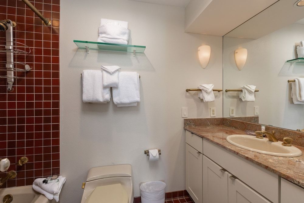 2708_Chateaux_Dumont_3Bed_Platinum - photo 2