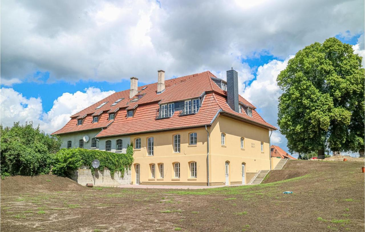 Haus Birgit C — 4-Star Luxury Hotel in Brueel, Germany