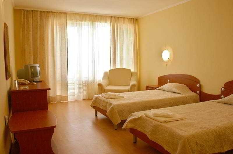Alen Mak 7 — hotel near Varna Airport