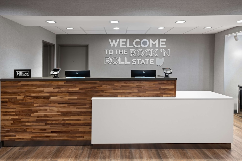 Hampton Inn Cleveland Airport Tiedeman Rd - photo 23