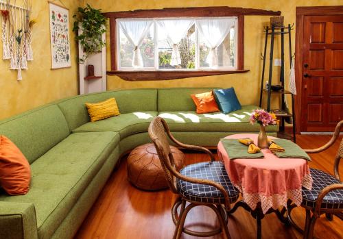 The Front Porch Hidden Oasis - photo 25