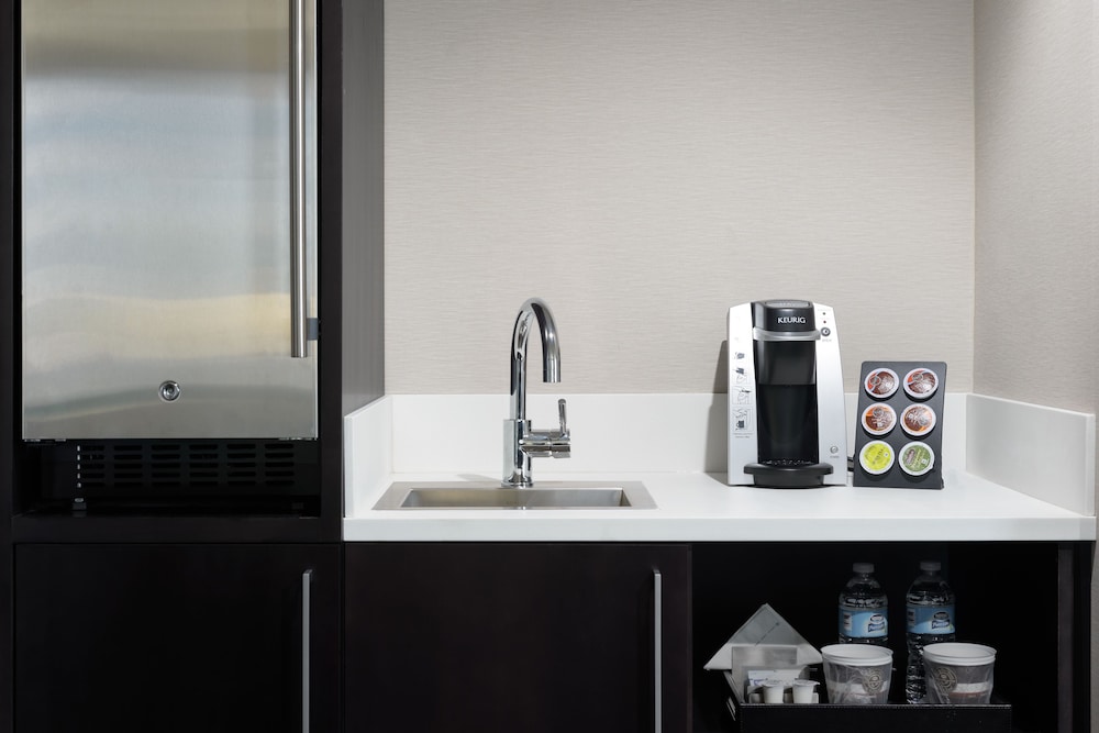 Hilton Woodland Hills Los Angeles - photo 26