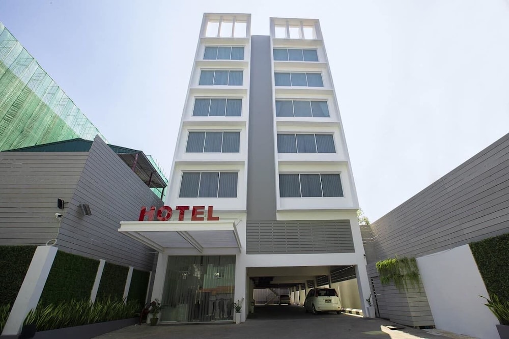 Hotel Platinum Square in Yangon, Myanmar