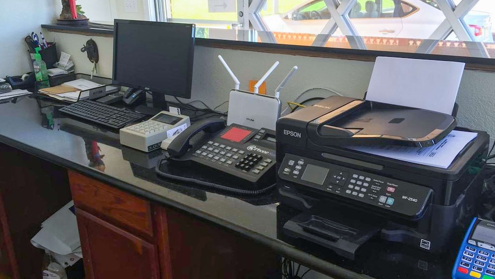 Budget Inn Ardmore - photo 19