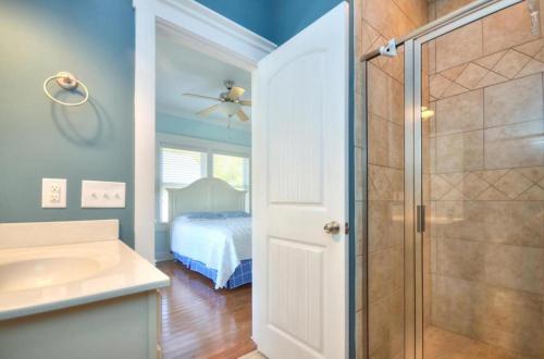 107 SE 55th Street - photo 32