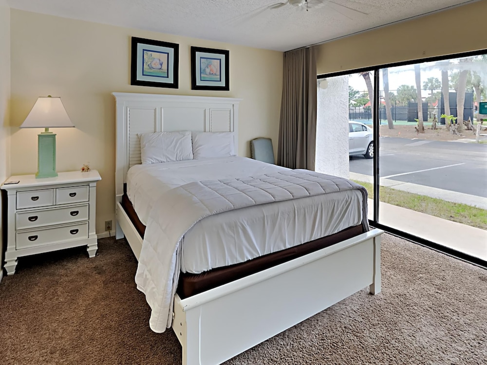 Edgewater Beach & Golf Resort VI by Resort Collection - photo 41