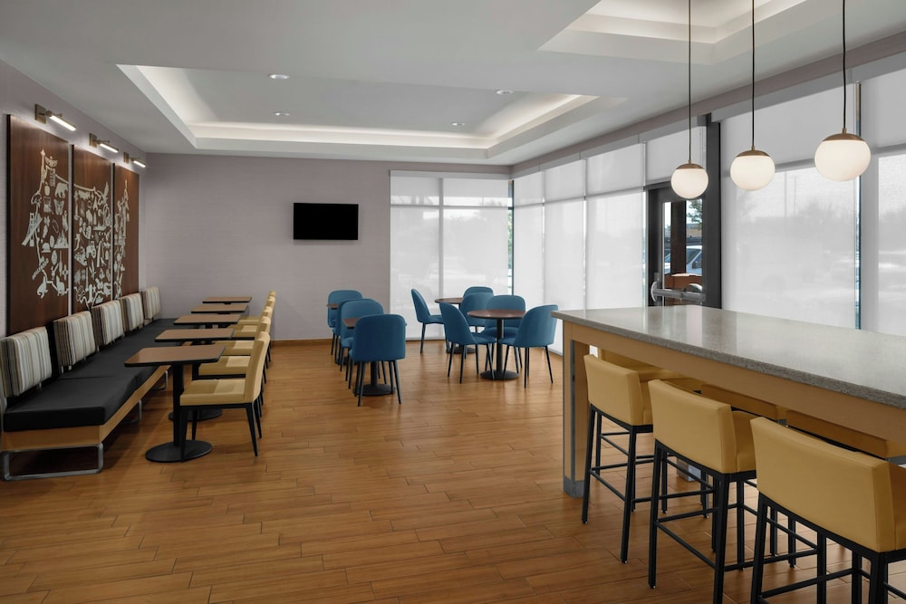 TownePlace Suites by Marriott Hobbs - photo 27