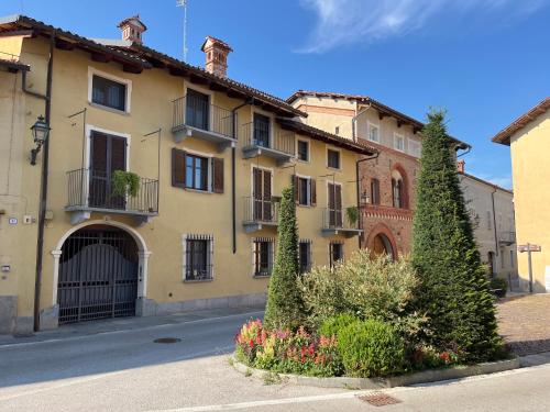 Bread House — 4-Star Luxury Hotel in Bene Vagienna, Italy