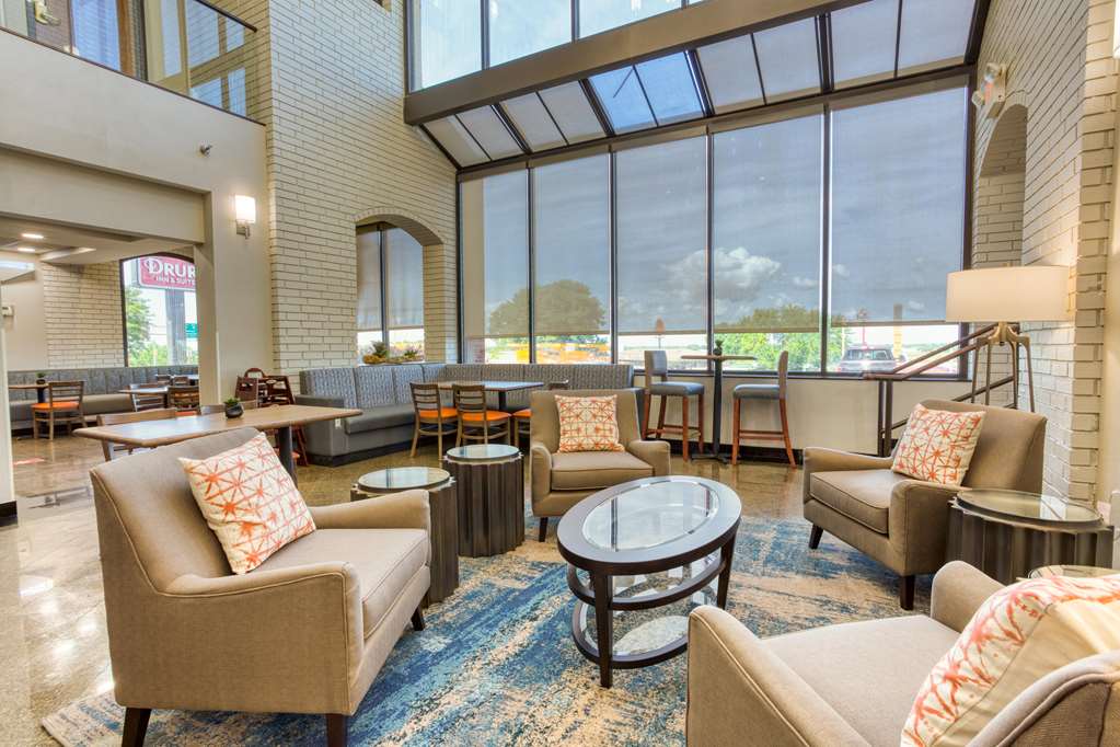 Drury Inn & Suites St. Louis Collinsville - photo 4