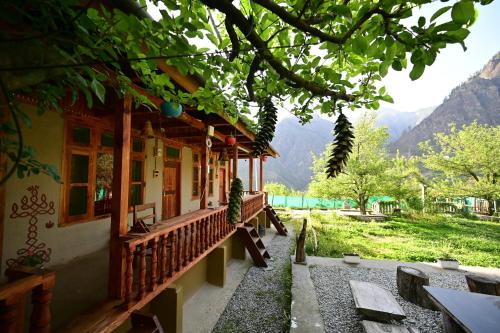 Himalayan Mud Resort in Kulu, India