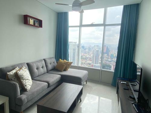 Sky Suites Luxury unit with KLCC view — 4-Star Luxury Hotel in Kuala Lumpur, Malaysia