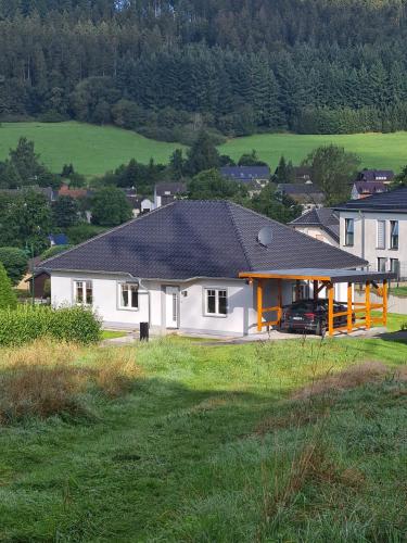 Ferienhaus am Berg - last minute hotel in Unknown City