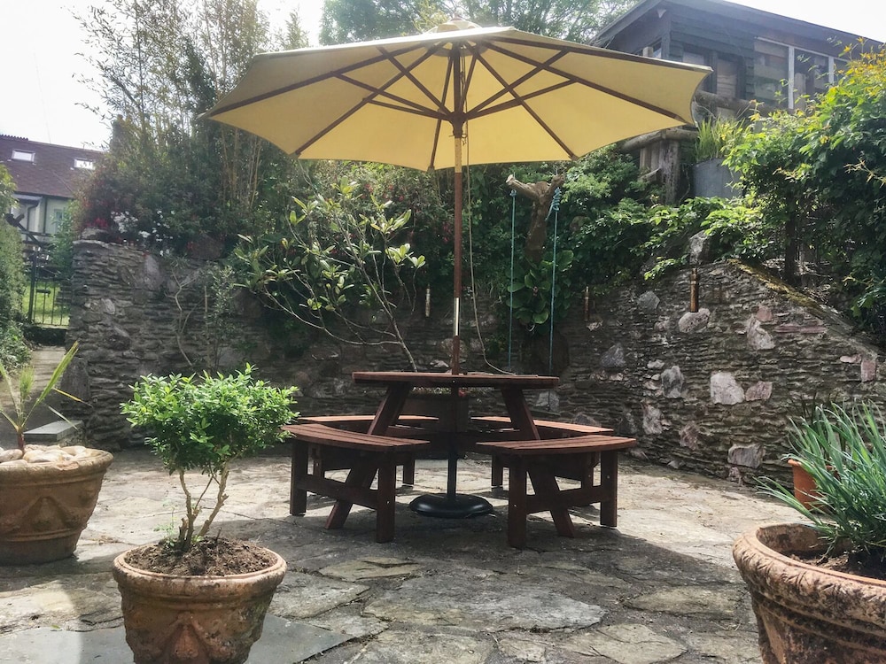 3 Top View Cottages in Salcombe, United Kingdom