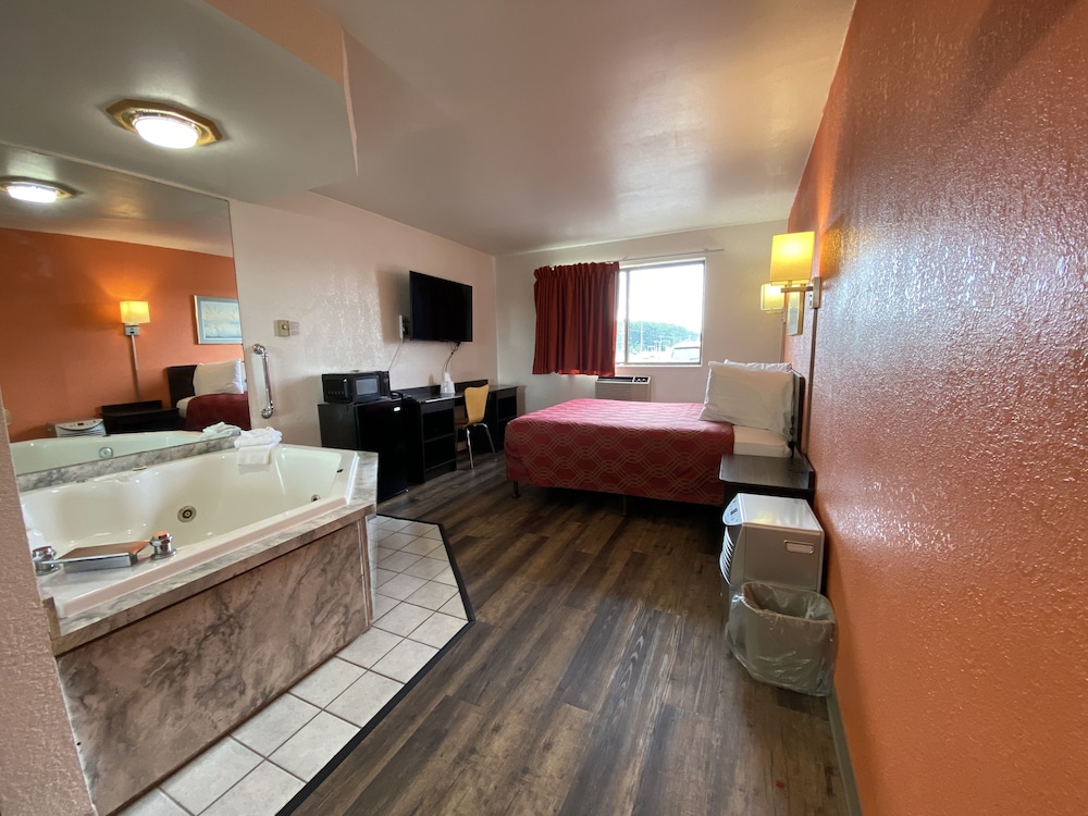Reliance Inn - photo 7