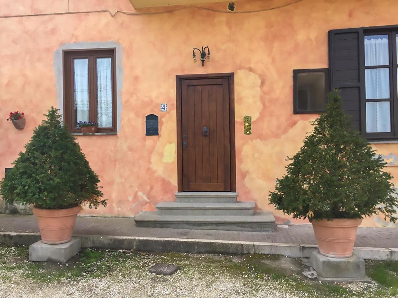 Appartamento Nel Borgo — 4-Star Luxury Hotel in Rome, Italy